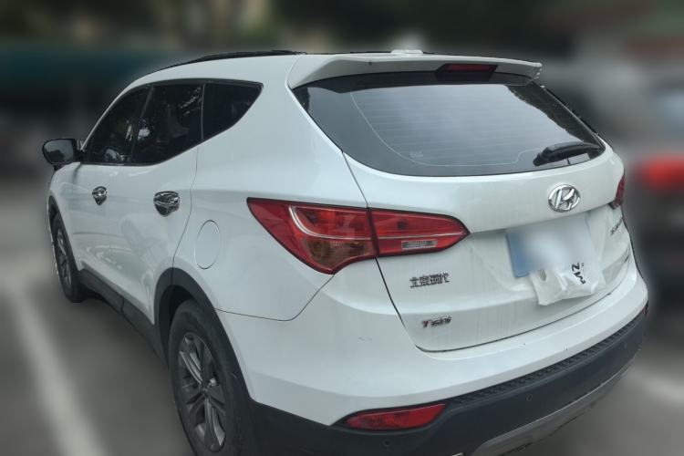 Used Hyundai Santa Fe 2015 2.0T Automatic All-Wheel Drive Smart Version 5 Seats Rear Left 45 Deg