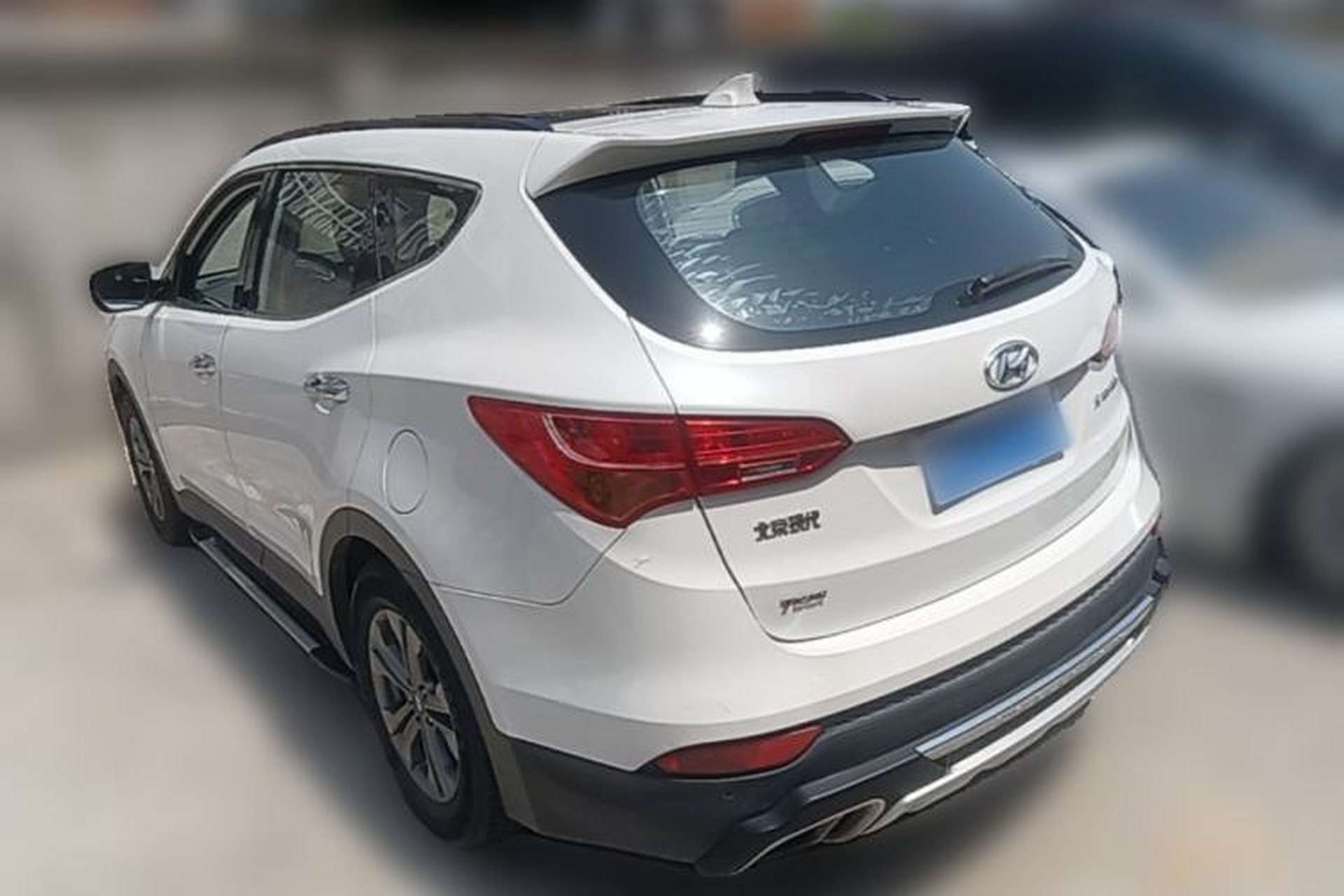 Used Hyundai Santa Fe 2015 2.0T Automatic Two-Wheel Drive Smart Version 5 Seats Rear Left 45 Deg