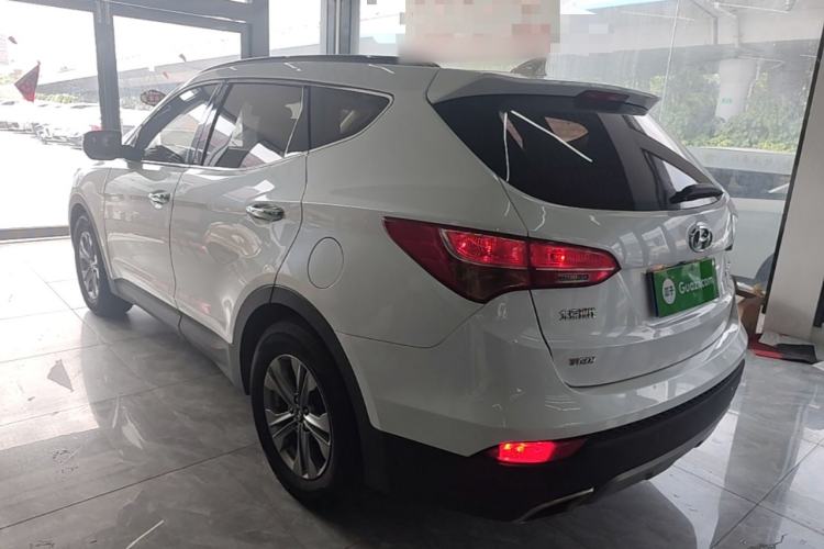 Used Hyundai Santa Fe 2015 2.0T Automatic Two-Wheel Drive Smart Version 5 Seats Rear Left 45 Deg