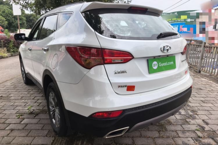 Used Hyundai Santa Fe 2015 2.0T Automatic Two-Wheel Drive Smart Version 5 Seats Rear Left 45 Deg