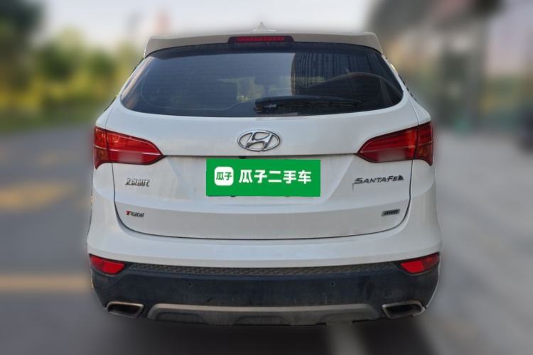 Used Hyundai Santa Fe 2015 2.0T Automatic All-Wheel Drive Smart Version 5 Seats Rear