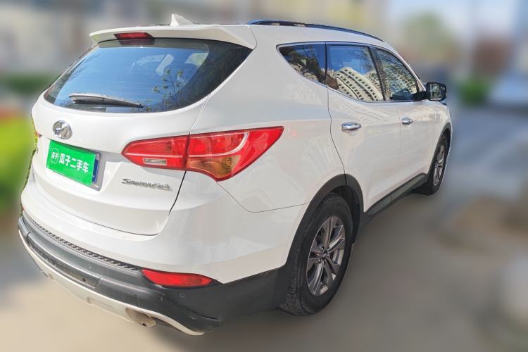 Used Hyundai Santa Fe 2015 2.0T Automatic Two-Wheel Drive Smart Version 5 Seats Rear Right 45 Deg