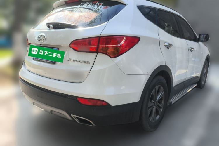 Used Hyundai Santa Fe 2015 2.0T Automatic Two-Wheel Drive Smart Version 5 Seats Rear Right 45 Deg