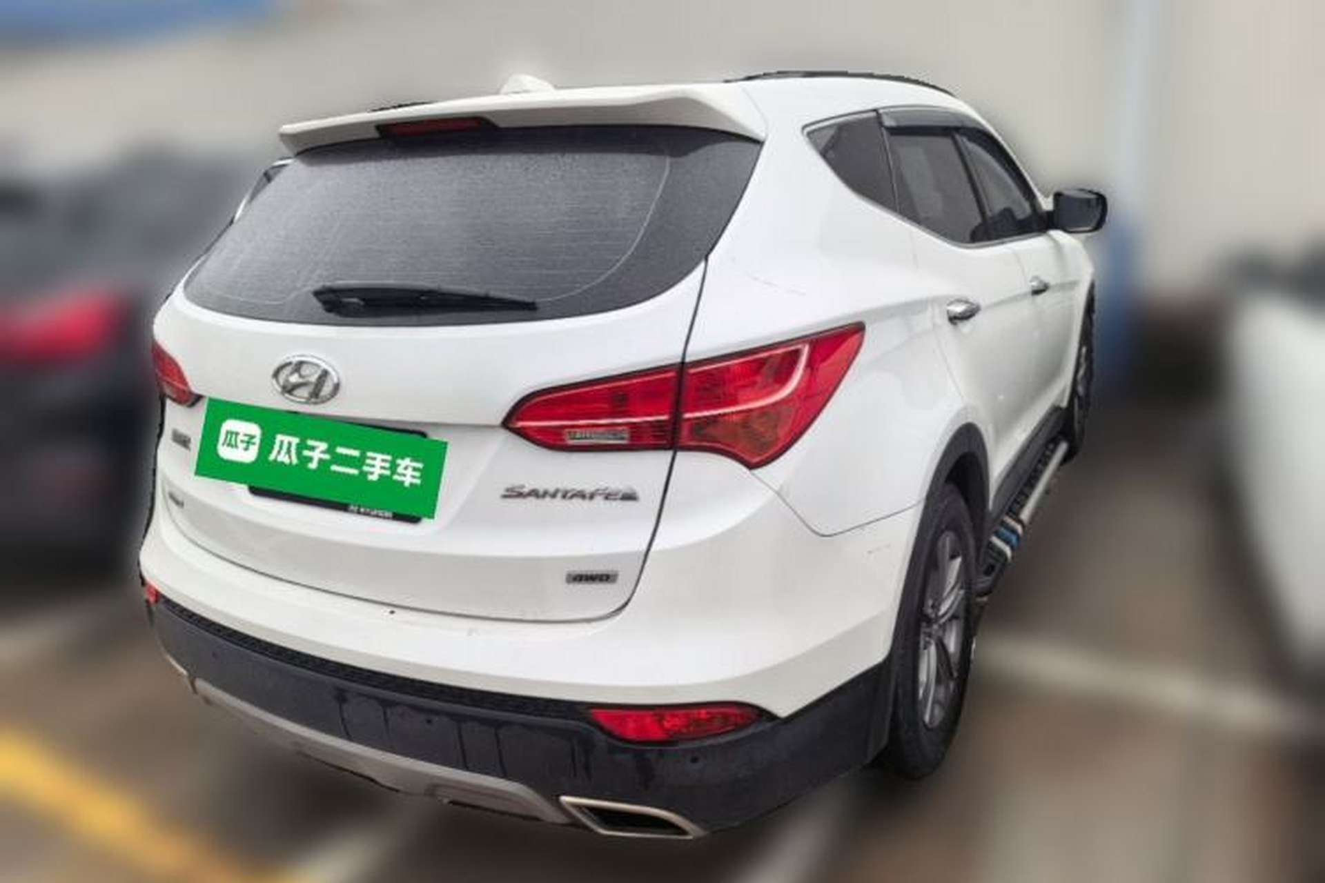 Used Hyundai Santa Fe 2015 2.0T Automatic 4x4 Smart 7-Seater Rear Right 45 Deg