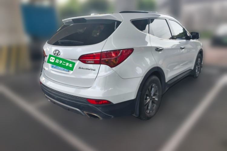 Used Hyundai Santa Fe 2015 2.0T Automatic Two-Wheel Drive Smart Version 5 Seats Rear Right 45 Deg