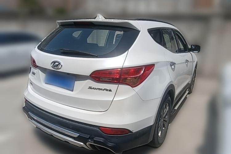 Used Hyundai Santa Fe 2015 2.0T Automatic Two-Wheel Drive Smart Version 5 Seats Rear Right 45 Deg