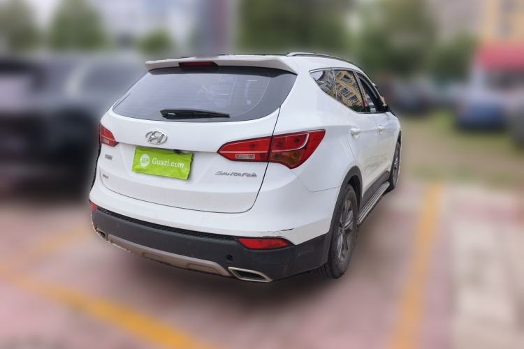 Used Hyundai Santa Fe 2015 2.0T Automatic Two-Wheel Drive Comfort Version 5 Seats Rear Right 45 Deg
