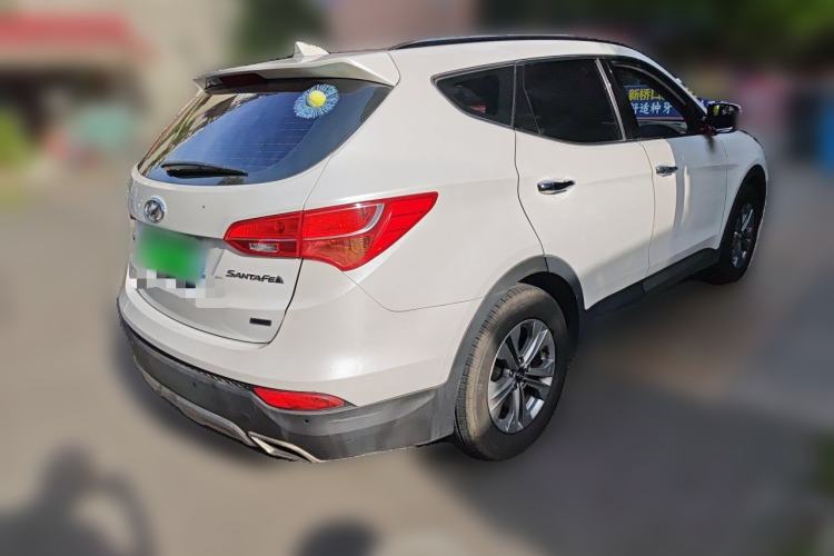 Used Hyundai Santa Fe 2015 2.0T Automatic 4x4 Smart 7-Seater Rear Right 45 Deg