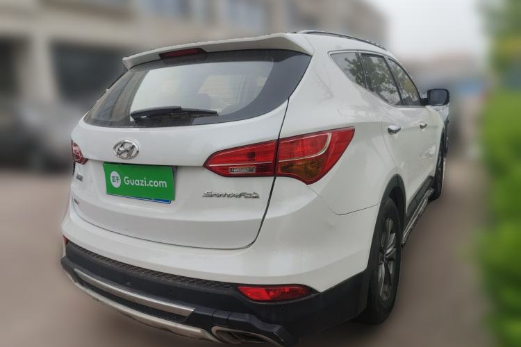 Used Hyundai Santa Fe 2015 2.0T Automatic Two-Wheel Drive Smart Version 5 Seats Rear Right 45 Deg
