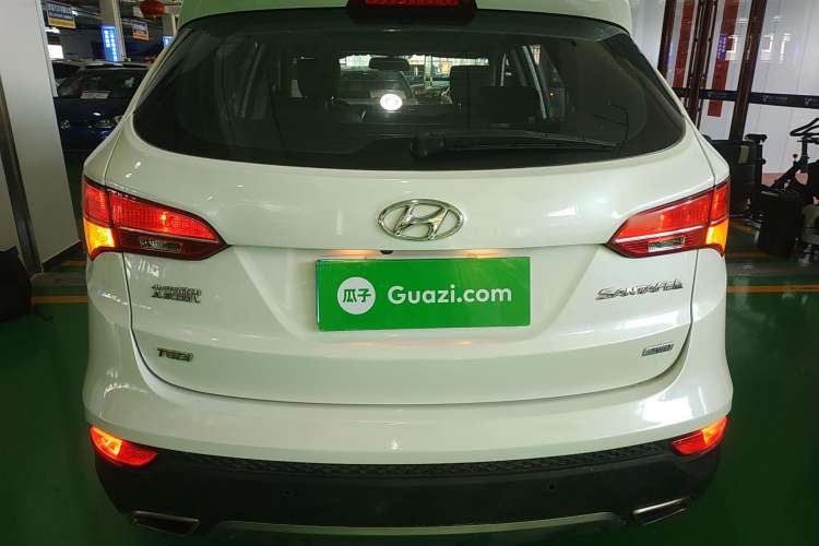Used Hyundai Santa Fe 2015 2.0T Automatic 4x4 Smart 7-Seater Rear