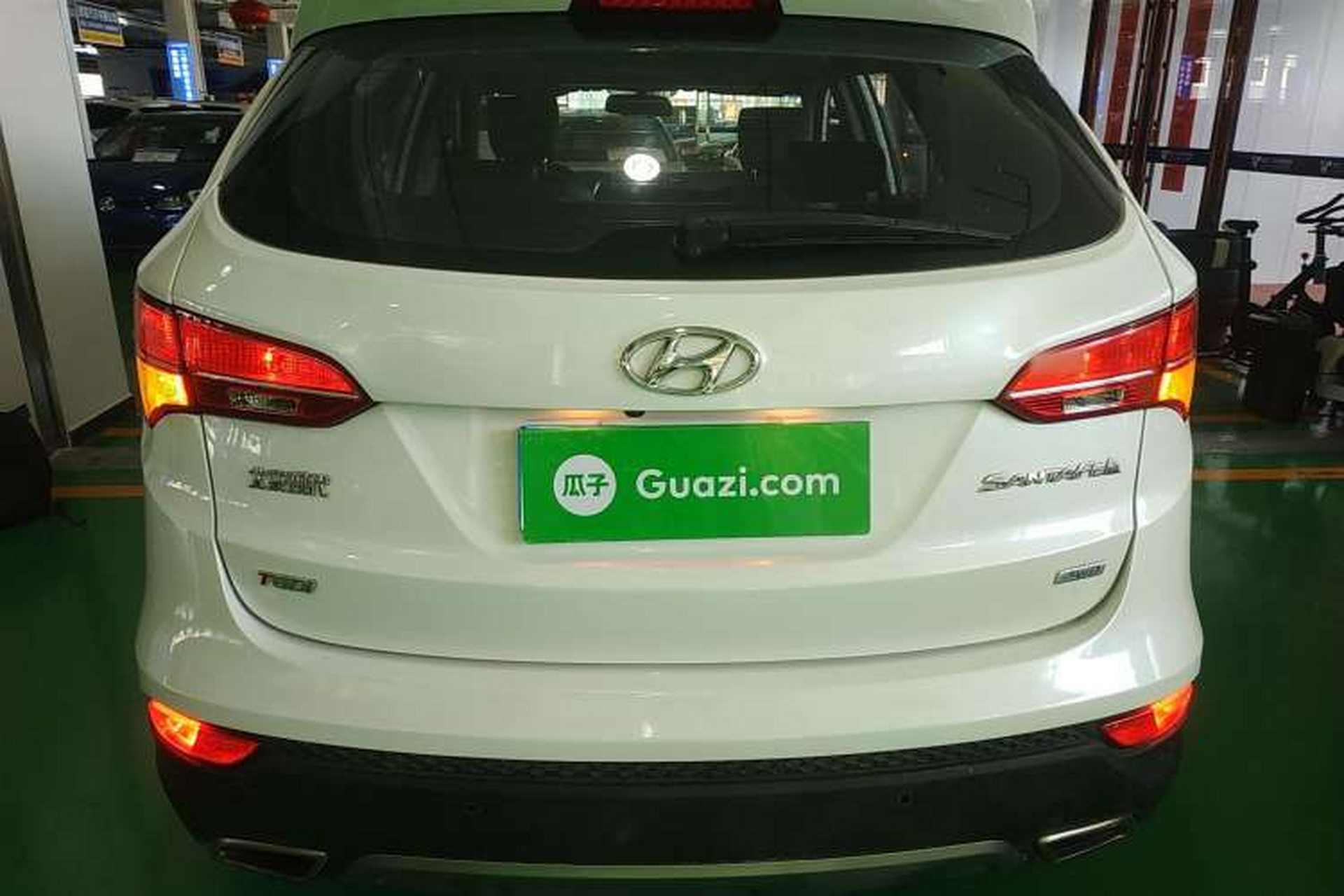 Used Hyundai Santa Fe 2015 2.0T Automatic 4x4 Smart 7-Seater Rear