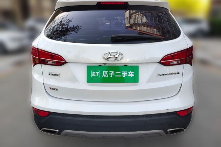 Used Hyundai Santa Fe 2015 2.0T Automatic Two-Wheel Drive Smart Version 5 Seats Rear