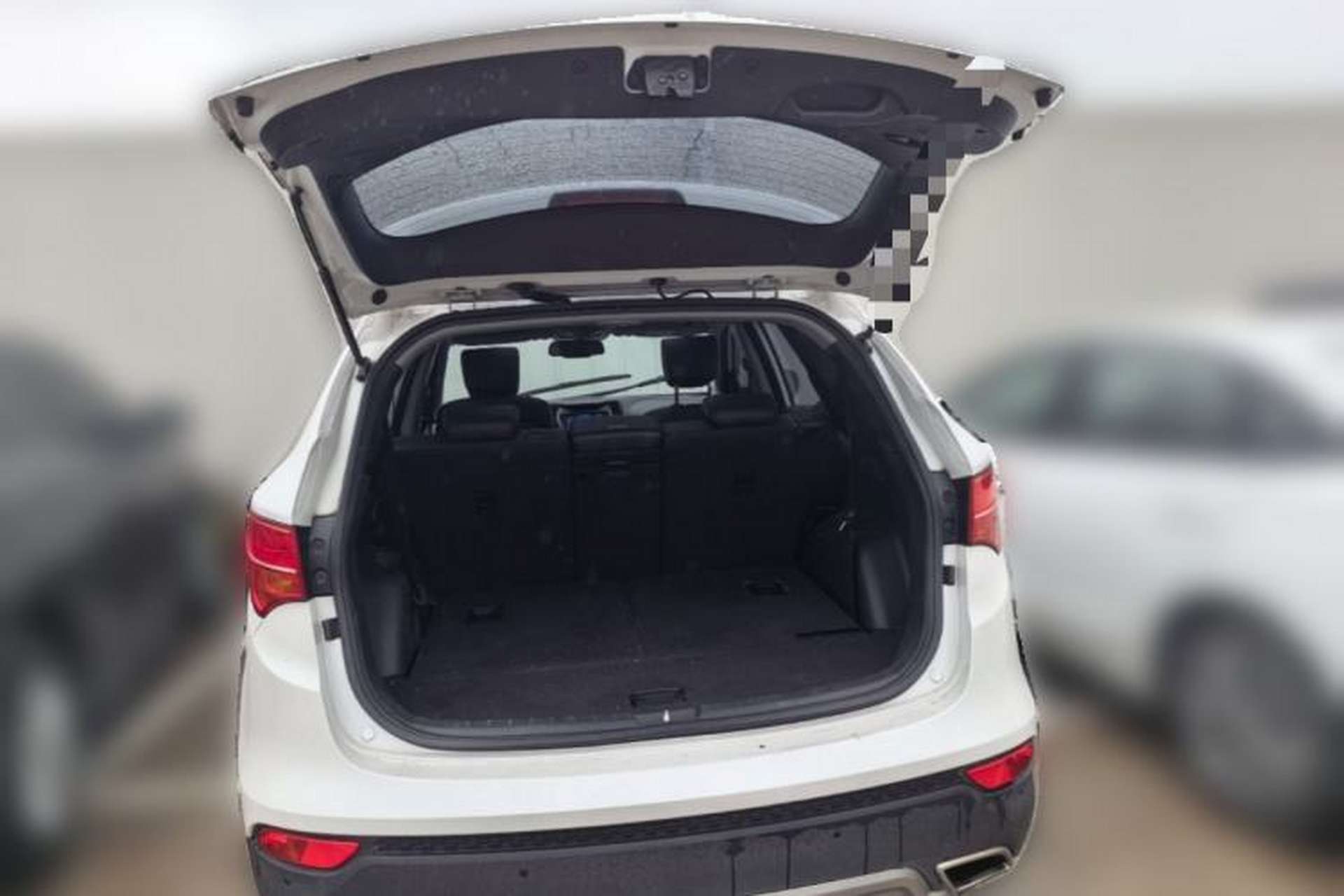 Used Hyundai Santa Fe 2015 2.0T Automatic 4x4 Smart 7-Seater Trunk