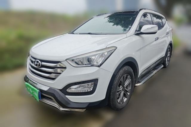 Used Hyundai Santa Fe 2015 2.0T Automatic Two-Wheel Drive Smart Version 5 Seats