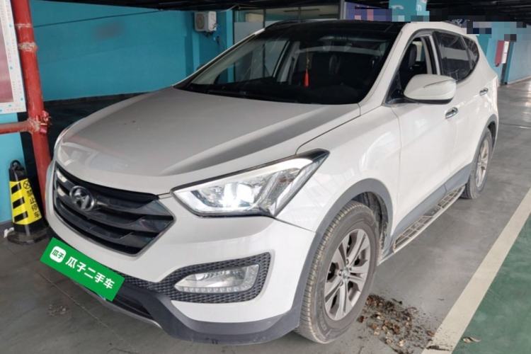 Used Hyundai Santa Fe 2015 2.0T Automatic Two-Wheel Drive Smart Version 5 Seats Guazi used car, China used car export, Used car for sale, Used  cars, Cheapest cars for sale