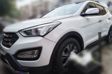 Used Hyundai Santa Fe 2015 2.0T Automatic Two-Wheel Drive Smart Version 5 Seats