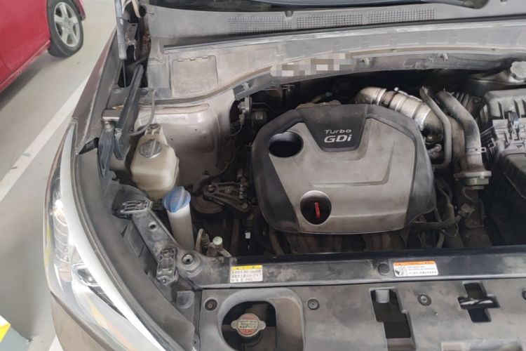 Used Hyundai Santa Fe 2015 2.0T Automatic 4x4 Smart 7-Seater Engine Bay Right