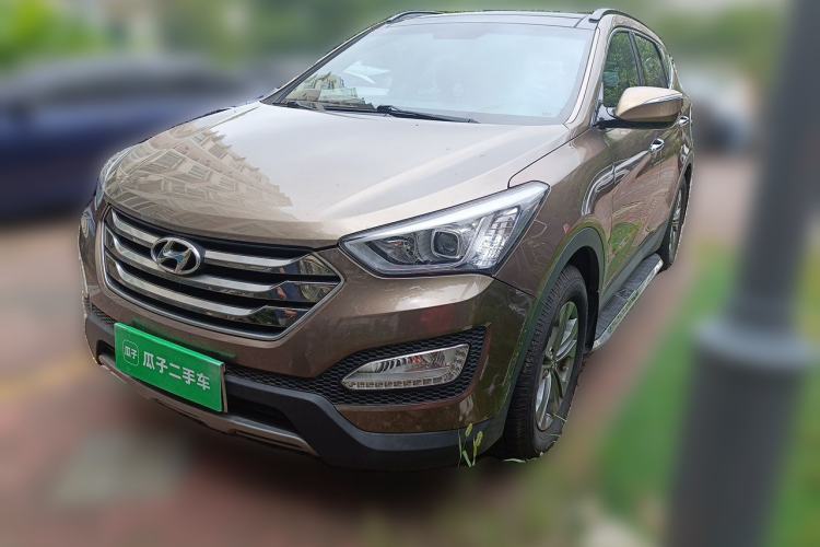 Used Hyundai Santa Fe 2015 2.0T Automatic Two-Wheel Drive Smart Version 5 Seats Guazi used car, China used car export, Used car for sale, Used  cars, Cheapest cars for sale
