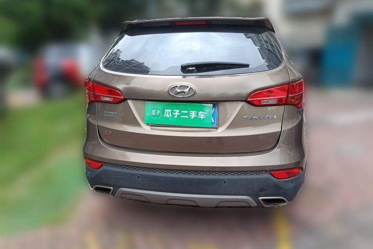 Used Hyundai Santa Fe 2015 2.0T Automatic Two-Wheel Drive Smart Version 5 Seats Rear