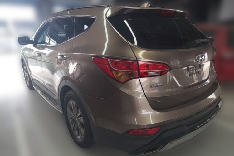 Used Hyundai Santa Fe 2015 2.0T Automatic 4x4 Smart 7-Seater Rear Left 45 Deg