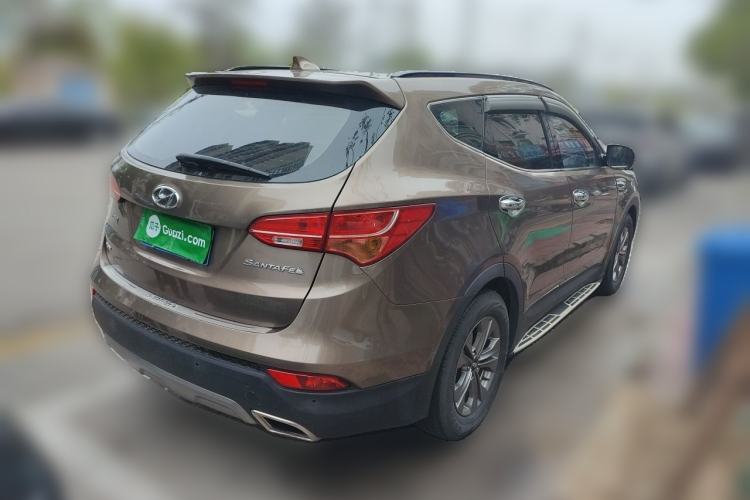Used Hyundai Santa Fe 2015 2.0T Automatic Two-Wheel Drive Smart Version 5 Seats Rear Right 45 Deg