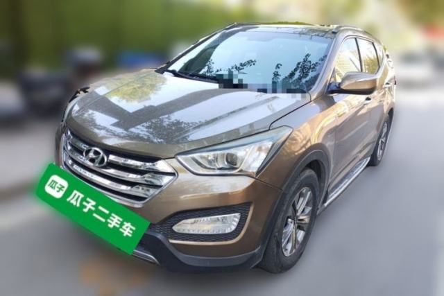 Used Hyundai Santa Fe 2015 2.0T Automatic Two-Wheel Drive Smart Version 5 Seats