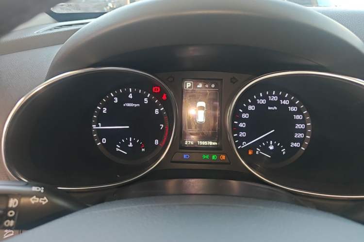 Used Hyundai Santa Fe 2017 2.0T Automatic All-Wheel Drive Smart 7-Seater Instrument Cluster