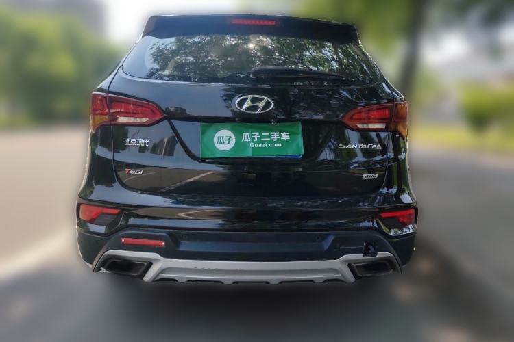 Used Hyundai Santa Fe 2017 2.0T Automatic All-Wheel Drive Smart 7-Seater Rear