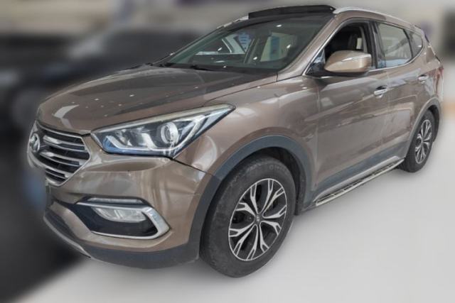 Used Hyundai Santa Fe 2017 2.0T Automatic Two-Wheel Drive Smart Version 7 Seats