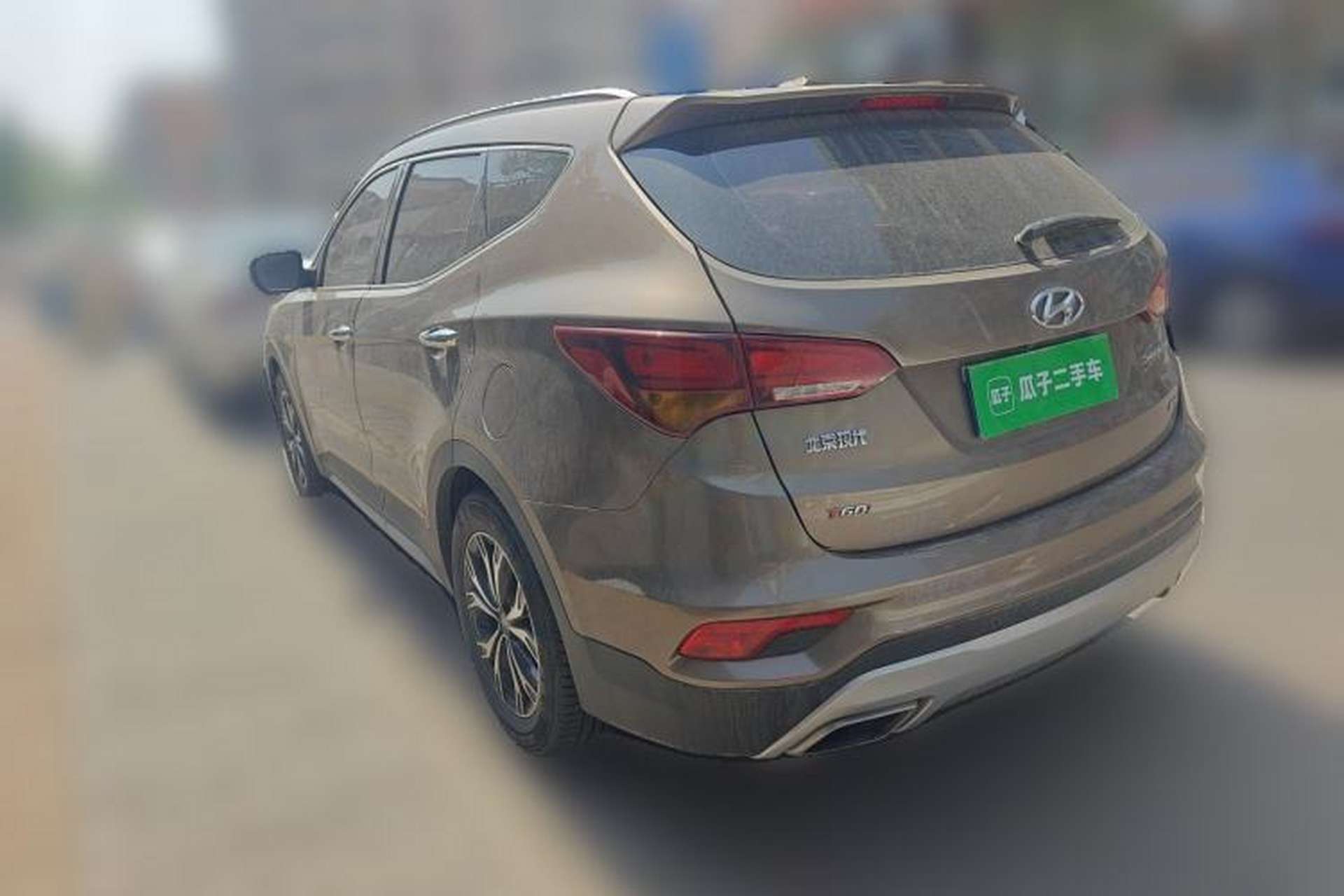 Used Hyundai Santa Fe 2017 2.0T Automatic All-Wheel Drive Smart 7-Seater Rear Left 45 Deg