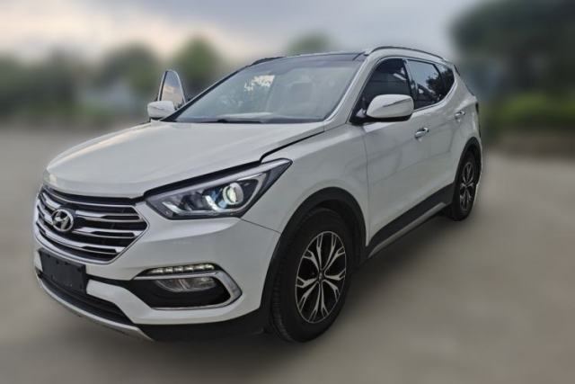 Ojetý Hyundai Santa Fe 2017 2.0T Automatic Two-Wheel Drive Smart Version 7 Seats