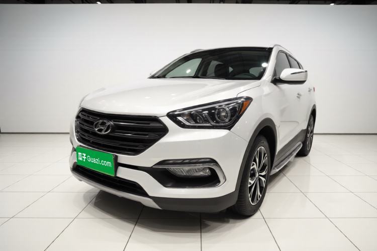 Ojetý Hyundai Santa Fe 2017 2.4L Automatic Two-Wheel Drive Smart Version 5 Seats Guazi used car, China used car export, Used car for sale, Used  cars, Cheapest cars for sale