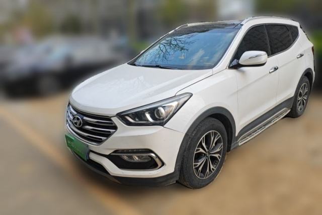 Used Hyundai Santa Fe 2017 2.0T Automatic All-Wheel Drive Smart 7-Seater