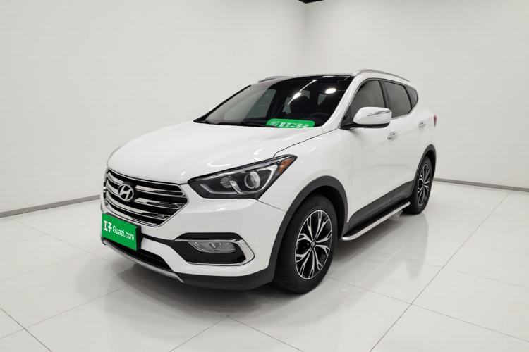 Ojetý Hyundai Santa Fe 2017 2.0T Automatic Two-Wheel Drive Smart Version 7 Seats Guazi used car, China used car export, Used car for sale, Used  cars, Cheapest cars for sale