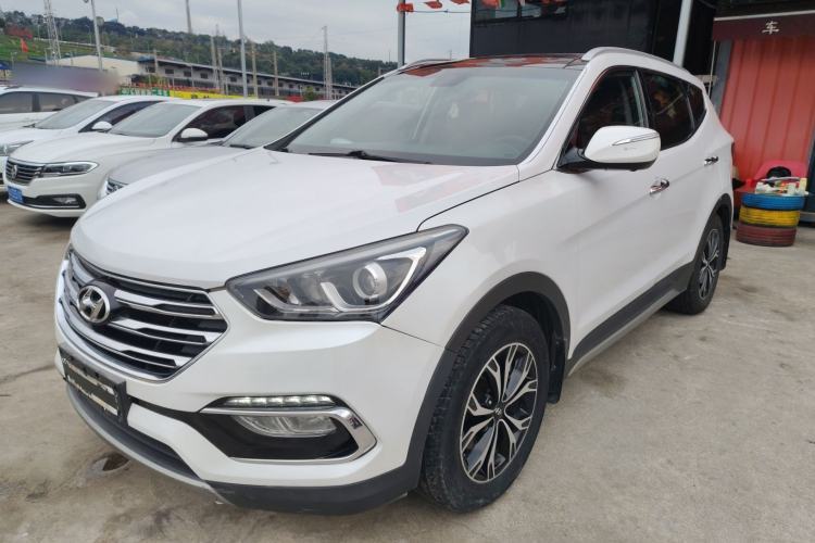Ojetý Hyundai Santa Fe 2017 2.0T Automatic All-Wheel Drive Smart 7-Seater Guazi used car, China used car export, Used car for sale, Used  cars, Cheapest cars for sale