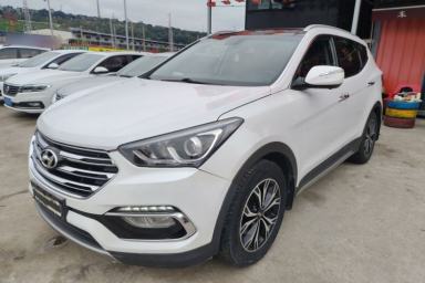 Used Hyundai Santa Fe 2017 2.0T Automatic All-Wheel Drive Smart 7-Seater