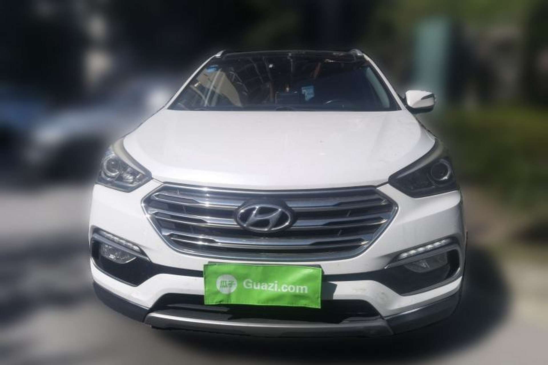 Used Hyundai Santa Fe 2017 2.0T Automatic All-Wheel Drive Smart 7-Seater Front