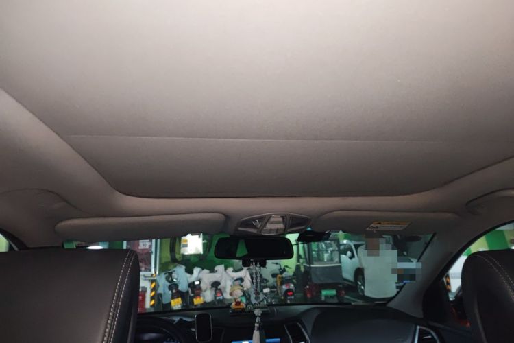 Used Hyundai Santa Fe 2017 2.4L Automatic Two-Wheel Drive Smart Version 5 Seats Headliner