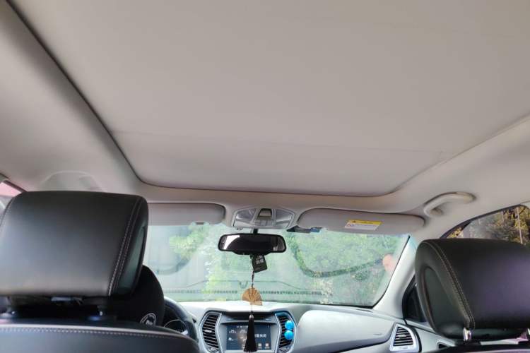 Used Hyundai Santa Fe 2017 2.0T Automatic All-Wheel Drive Smart 7-Seater Headliner