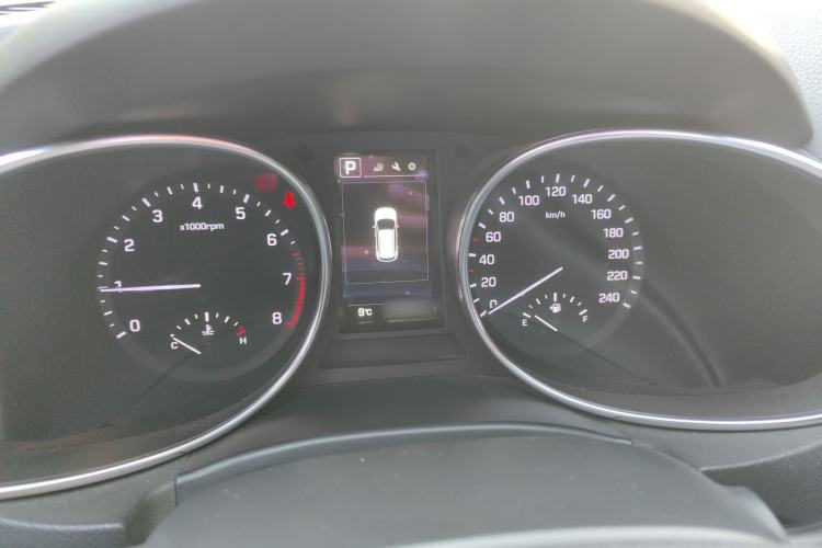 Used Hyundai Santa Fe 2017 2.0T Automatic Two-Wheel Drive Smart Version 7 Seats Instrument Cluster