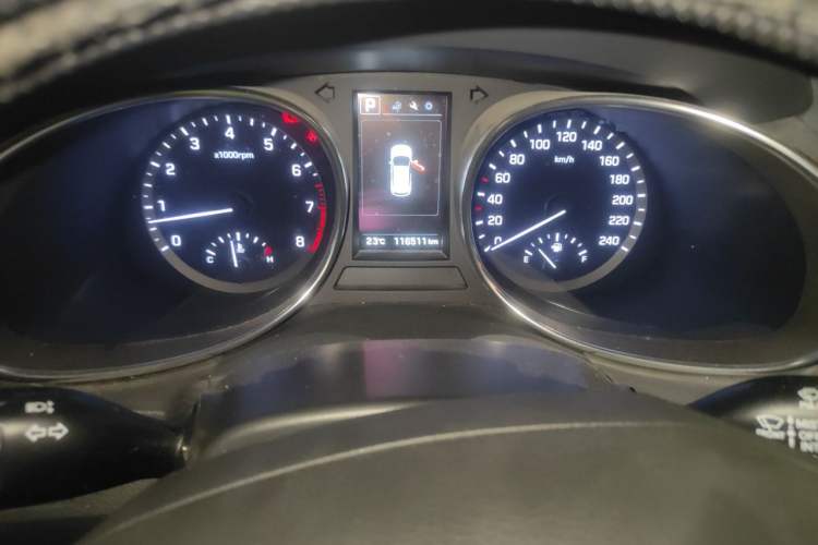 Used Hyundai Santa Fe 2017 2.0T Automatic All-Wheel Drive Smart 7-Seater Instrument Cluster