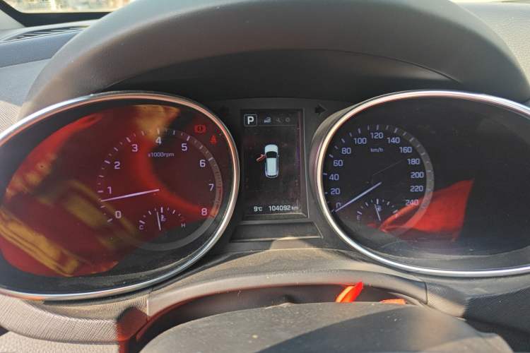 Used Hyundai Santa Fe 2017 2.0T Automatic All-Wheel Drive Smart 7-Seater Instrument Cluster