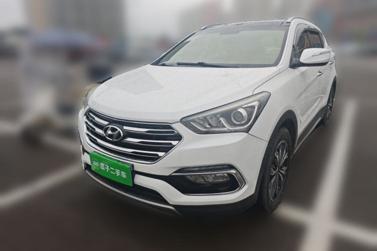 Used Hyundai Santa Fe 2017 2.4L Automatic Two-Wheel Drive Smart Version 5 Seats Guazi used car, China used car export, Used car for sale, Used  cars, Cheapest cars for sale