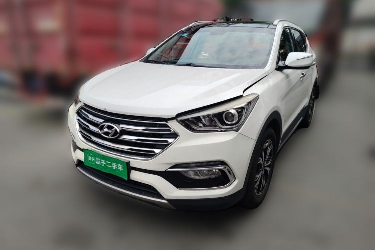 Used Hyundai Santa Fe 2017 2.0T Automatic Two-Wheel Drive Smart Version 7 Seats Guazi used car, China used car export, Used car for sale, Used  cars, Cheapest cars for sale