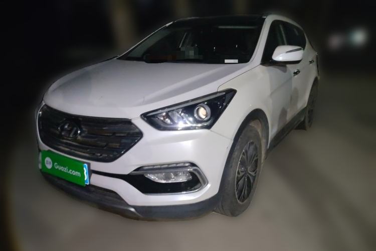 Used Hyundai Santa Fe 2017 2.4L Automatic Two-Wheel Drive Smart Version 5 Seats Guazi used car, China used car export, Used car for sale, Used cars, Cheapest cars for sale