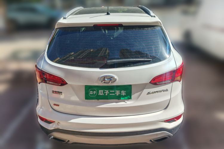 Used Hyundai Santa Fe 2017 2.4L Automatic Two-Wheel Drive Smart Version 5 Seats Rear