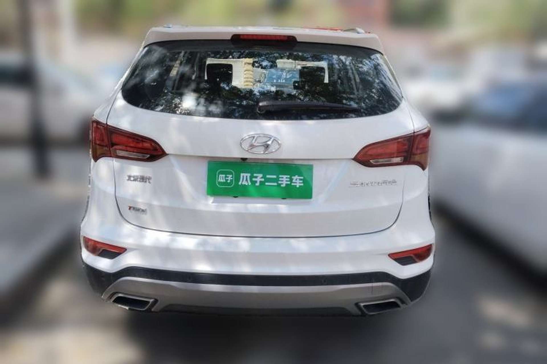 Used Hyundai Santa Fe 2017 2.0T Automatic Two-Wheel Drive Smart Version 7 Seats Rear
