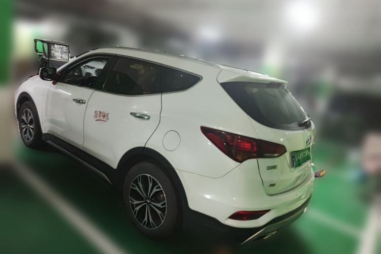 Used Hyundai Santa Fe 2017 2.4L Automatic Two-Wheel Drive Smart Version 5 Seats Rear Left 45 Deg