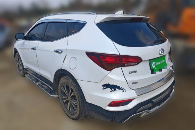 Used Hyundai Santa Fe 2017 2.0T Automatic All-Wheel Drive Smart 7-Seater Rear Left 45 Deg
