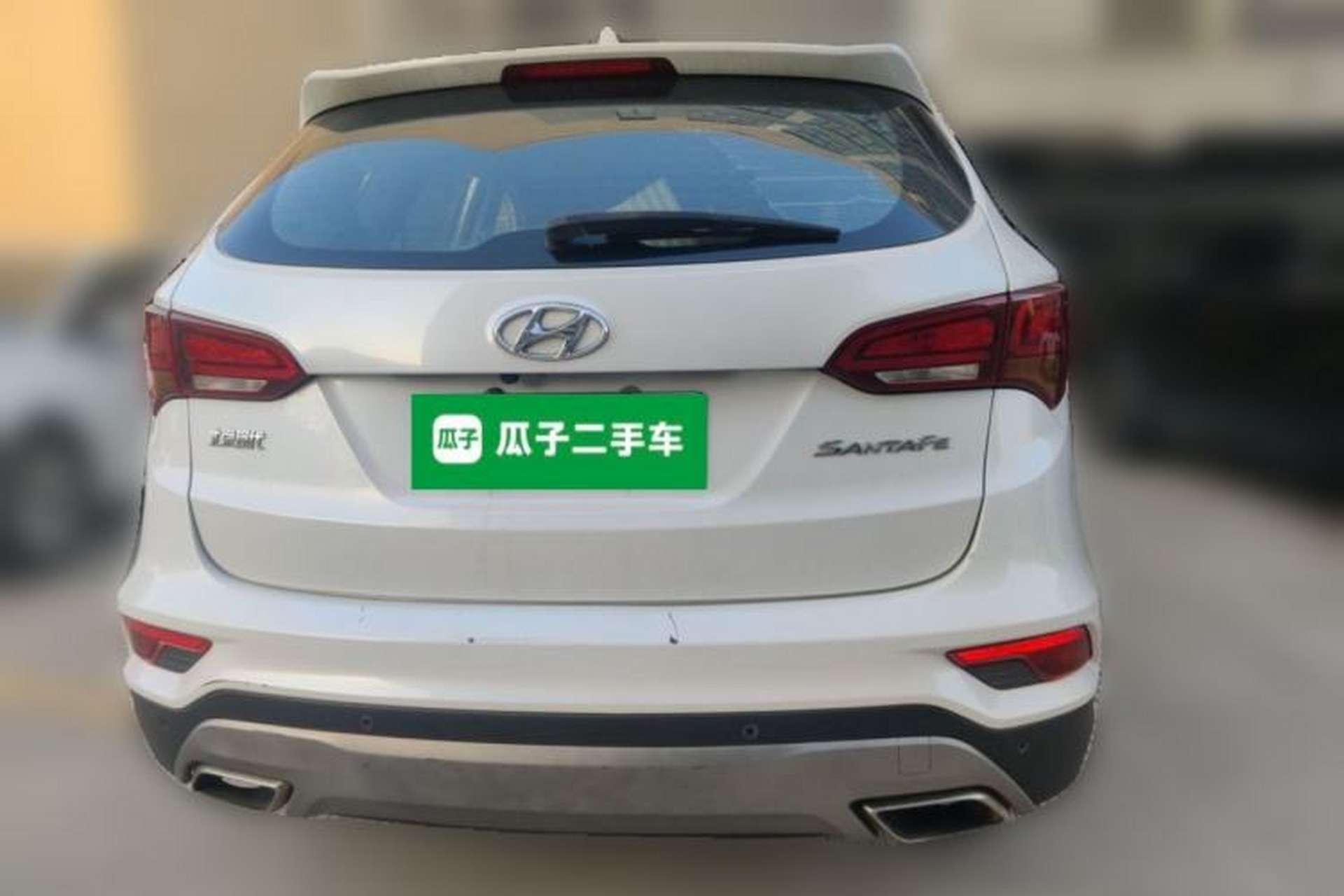 Used Hyundai Santa Fe 2017 2.0T Automatic Two-Wheel Drive Smart Version 7 Seats Rear